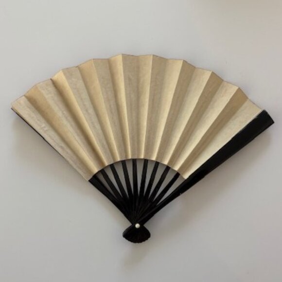 Gifts from China - Cosmetic Bag, Fabric Gift Bag, Hand Held Folding Fan - Picture 6 of 9